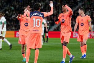 এলচেকে হারিয়ে লা লিগার শীর্ষে আরও শক্ত অবস্থানে বার্সেলোনা