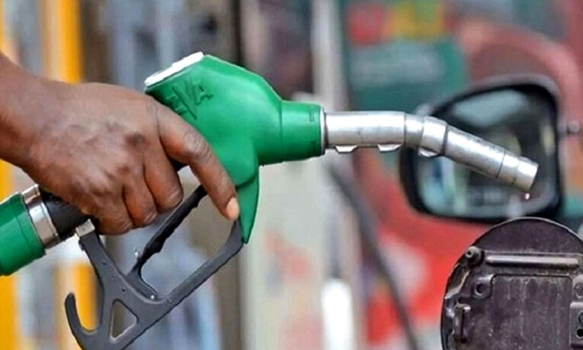 ফেব্রুয়ারির শুরুতেই জ্বালানি তেলের দাম কমলো