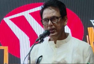 যে শিক্ষা ব্যবস্থা বেকারত্ব বাড়ায়, তা বাদ দিয়ে কার্যকরী ব্যবস্থা গড়ে তুলতে হবে'