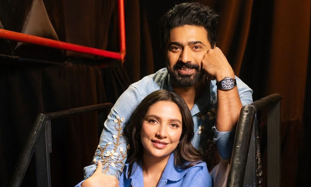 ফের দেবের সঙ্গে ঘনিষ্ঠ শুভশ্রী!