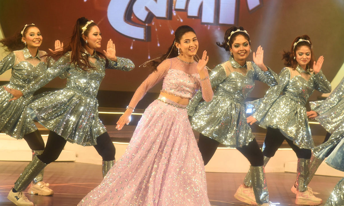 ঈদ উপলক্ষে বিটিভিতে বর্ণাঢ্য আনন্দমেলা, নাচ-গান ও কমেডিতে ভরপুর