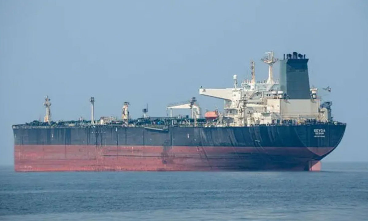 হরমুজ প্রণালি খোলার ঘোষণা ইরানের, তবে...