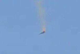 কুয়েতে মার্কিন এফ-১৫ যুদ্ধবিমান বিধ্বস্ত, পাইলটের ইজেকশন