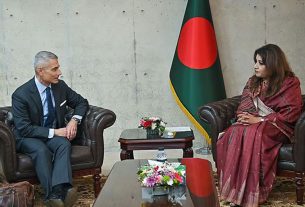 পররাষ্ট্র প্রতিমন্ত্রী শামা ওবায়েদের সঙ্গে বৈঠকে পল কাপুর