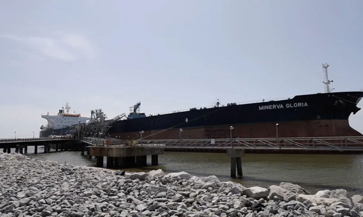 যুক্তরাষ্ট্রে পুনরায় প্রক্রিয়াজাত হচ্ছে ভেনেজুয়েলার তেল, নতুন বাণিজ্যিক দ্বার উন্মুক্ত