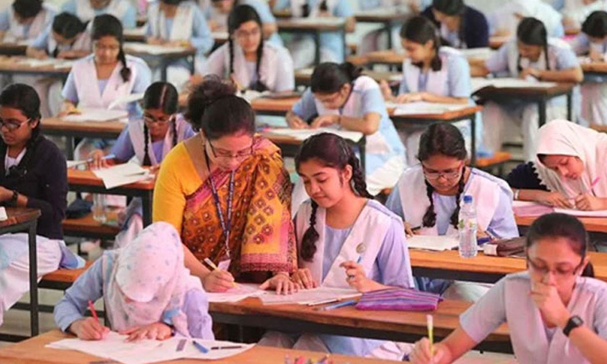 ২০২৭ সালের এসএসসি পরীক্ষা চলতি বছরের ডিসেম্বরে নেওয়ার সিদ্ধান্ত: শিক্ষামন্ত্রী