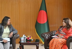 মালদ্বীপে আরও বাংলাদেশি কর্মী নেওয়ার আহ্বান পররাষ্ট্র প্রতিমন্ত্রীর