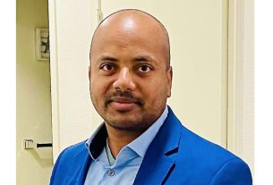 বাংলাদেশ ব্যাংকের অর্থ বিতরণে সাবেক গভর্নরের ভূমিকা নিয়ে প্রশ্ন তুললেন গবেষক নাদিম মাহমুদ