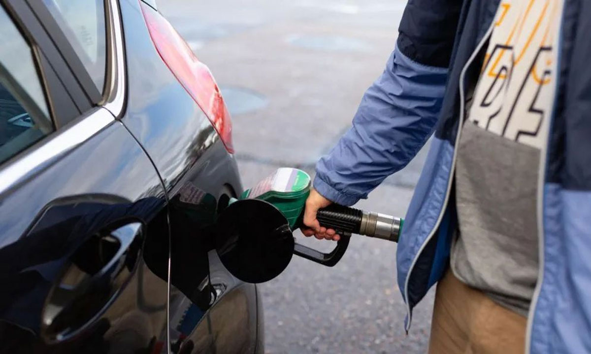 ইরান-যুক্তরাষ্ট্র উত্তেজনায় চার বছরের সর্বোচ্চে তেলের দাম, বাড়ছে বৈশ্বিক উদ্বেগ