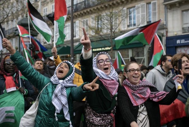 যুক্তরাষ্ট্র ও ইসরায়েলের আগ্রাসনবিরোধী বিক্ষোভে প্যারিসে জনসমাগম