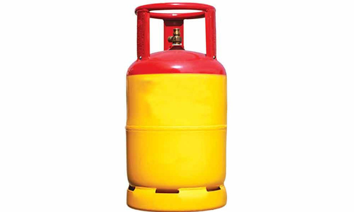 এলপি গ্যাসের দাম বাড়ল, ১২ কেজি সিলিন্ডার এখন ১ হাজার ৯৪০ টাকা