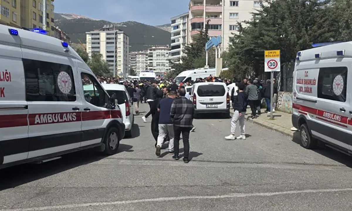 তুরস্কের স্কুলে শিক্ষার্থীর গু'লি'তে নি'হ'ত ৯, আ'হ'ত ১৩