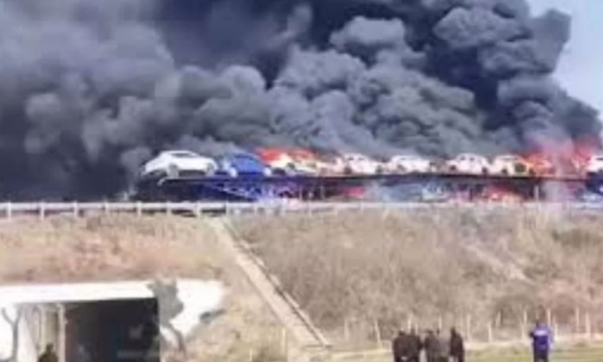 চীনের শেনঝেনে বিওয়াইডি কারখানায় ভ'য়া'ব'হ অ'গ্নি'কা'ণ্ড, বড় ক্ষতি হলেও প্রাণহানি নেই