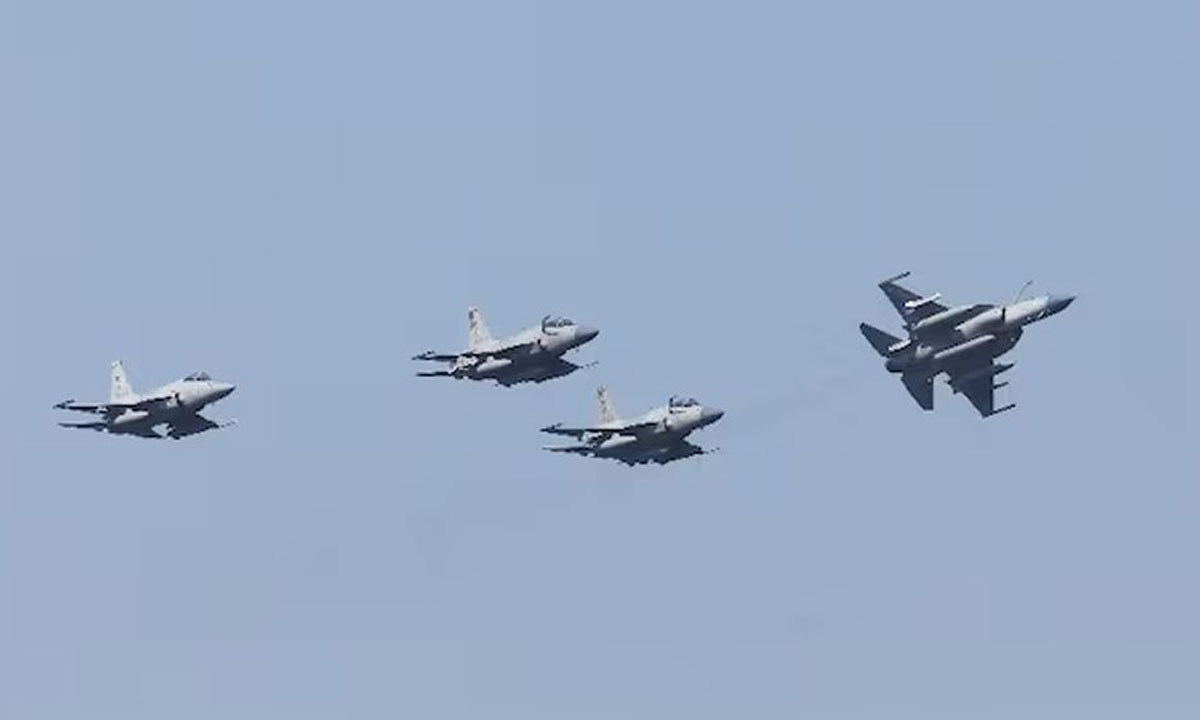 সৌদিতে ৮ হাজার সেনা ও আকাশ প্রতিরক্ষা ব্যবস্থা মোতায়েন পাকিস্তানের