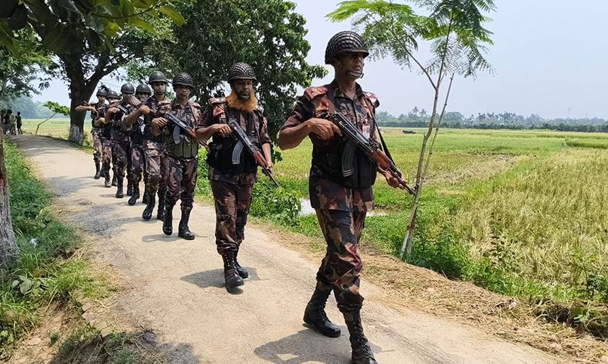 ভারত থেকে অনুপ্রবেশ ও মা'দ'ক চোরাচালান ঠেকাতে পূর্বাঞ্চল সীমান্তে সতর্কাবস্থায় বিজিবি