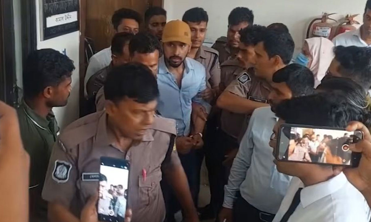 আত্মহত্যায় প্ররোচনার মামলায় অভিনেতা জাহের আলভী কারাগারে