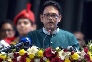 ৩ মাসের মধ্যে ৫০ হাজার শিক্ষক নিয়োগের উদ্যোগ, জানিয়েছেন শিক্ষামন্ত্রী