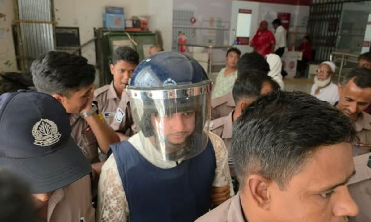 প্রতারণা মামলায় ফের গ্রেপ্তার তৌহিদ আফ্রিদি