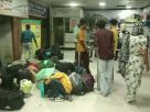 ভারত থেকে ট্রাভেল পারমিটে ফেরত এলো ১৪ বাংলাদেশি, বেনাপোলে হস্তান্তর