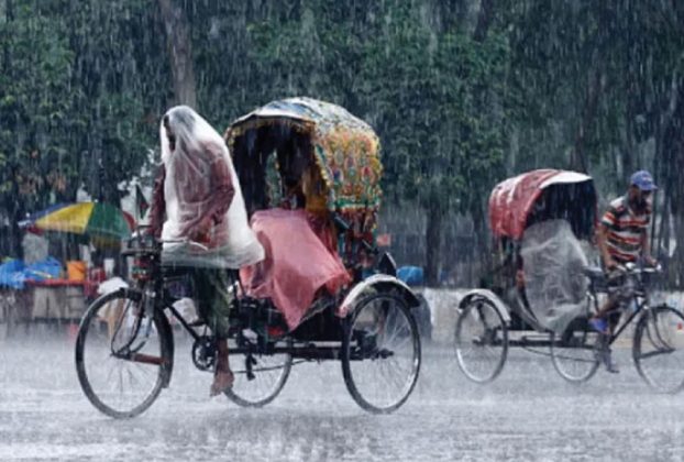 দেশজুড়ে বৃষ্টির আভাস, কোথাও কোথাও হতে পারে ভারি বর্ষণ