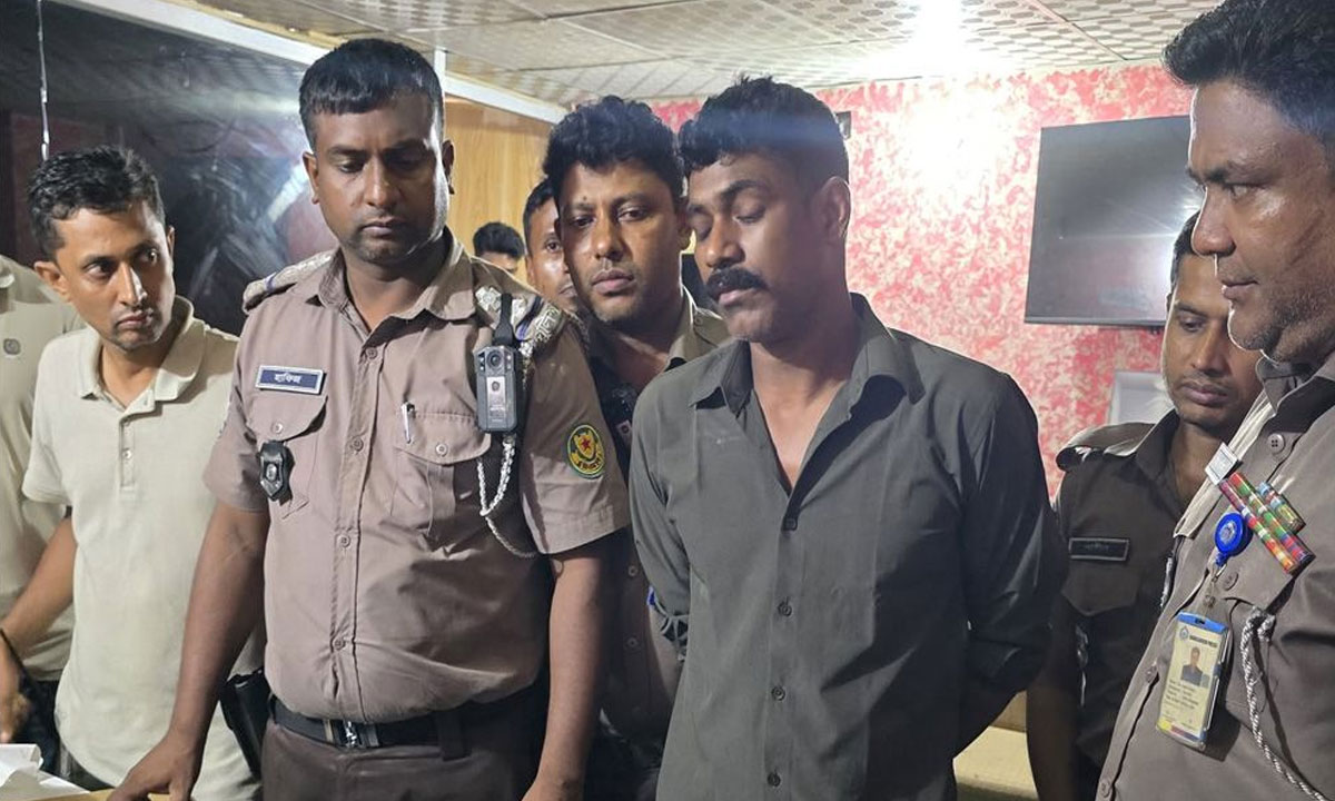 মতিঝিলের শীর্ষ সন্ত্রাসী বাপ্পিসহ ৫ জন গ্রেফতার