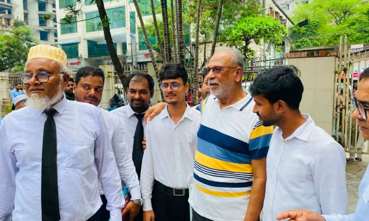লতিফ সিদ্দিকীর আত্মসমর্পণের ঘোষণা, ট্রাইব্যুনালে যাবেন রবিবার বা সোমবার