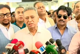 এক ট্রিলিয়ন ডলারের অর্থনীতির পথে বাংলাদেশ: অর্থমন্ত্রী আমির খসরু