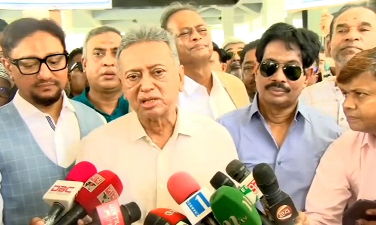 এক ট্রিলিয়ন ডলারের অর্থনীতির পথে বাংলাদেশ: অর্থমন্ত্রী আমির খসরু
