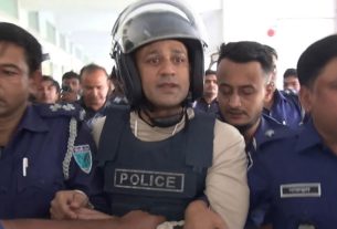 ১ মামলায় ব্যারিস্টার সুমনের জামিন