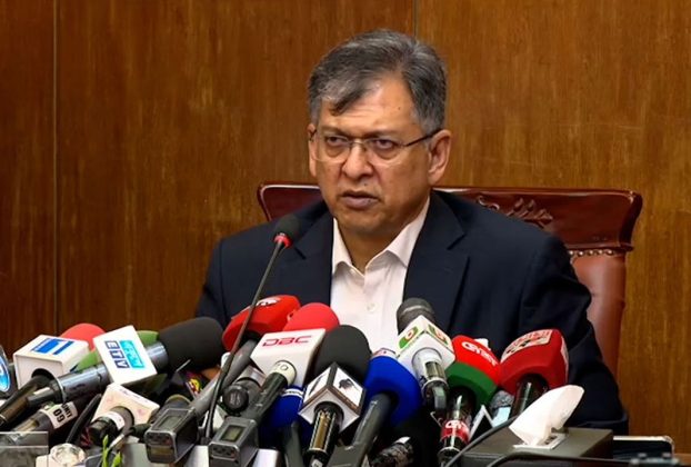 শেখ হাসিনাকে আইনি প্রক্রিয়ায় দেশে ফিরিয়ে আনার চেষ্টা চলছে: স্বরাষ্ট্রমন্ত্রী