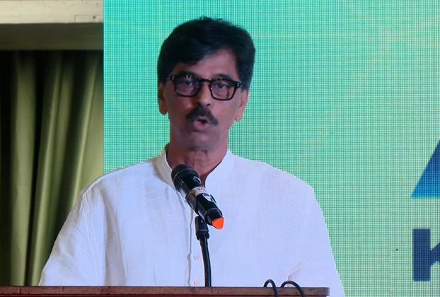 নিরাপদ খাদ্য উৎপাদনে আপস নয়, কৃষি ও মৎস্যপণ্যের মান নিশ্চিতে মন্ত্রীর আহ্বান