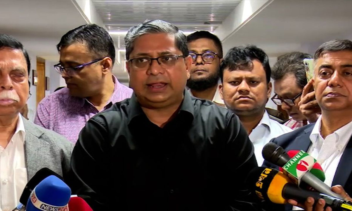 ২ লাখ বাংলাদেশি শ্রমিক নেবে মালয়েশিয়া: স্থানীয় সরকার প্রতিমন্ত্রী