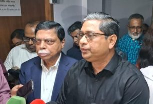 এমপিওভুক্ত শিক্ষকরা নির্বাচনে অংশ নিতে পারবেন কি না, সিদ্ধান্ত নেবে ইসি