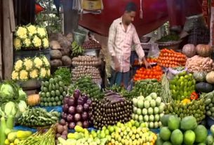 জ্বালানি তেলের দাম বাড়তেই চড়া কাঁচাবাজার, বিপাকে ক্রেতারা