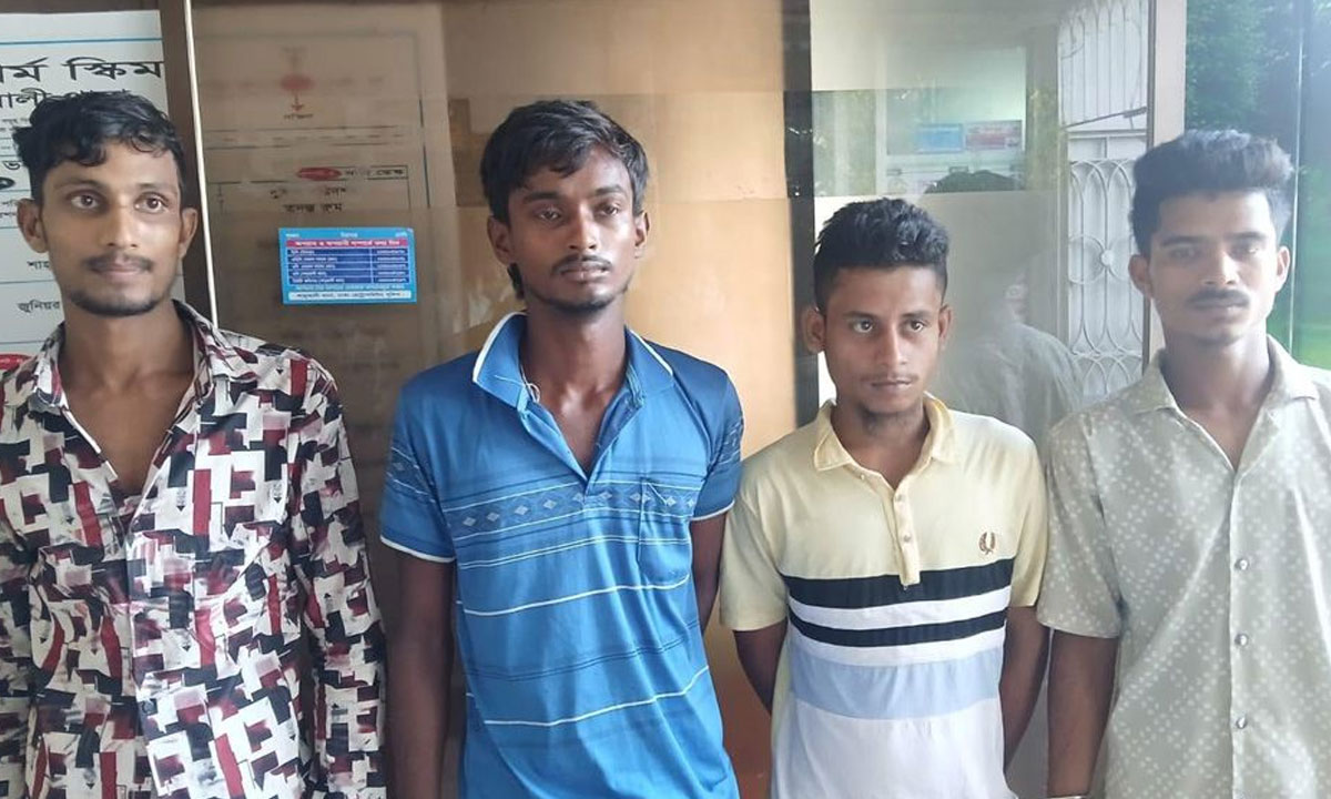 মিরপুরের রাড্ডা ক্লিনিকে ভাঙচুর-লুটপাট: গ্রেপ্তার ৪