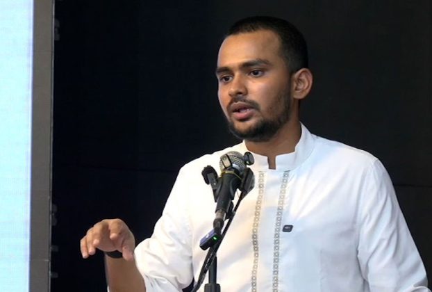দুদকের অভিযোগে মানহানি, আইনি ব্যবস্থা নেওয়ার কথা জানালেন আসিফ মাহমুদ