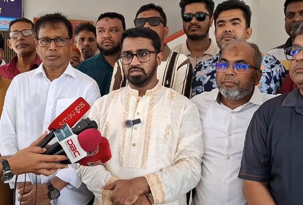 আওয়ামী লীগের মিছিলের পেছনে জামায়াতের ভূমিকা রয়েছে: রাশেদ খান
