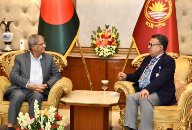 রাষ্ট্রপতির সঙ্গে জাতীয় বিশ্ববিদ্যালয়ের উপাচার্যের সৌজন্য সাক্ষাৎ