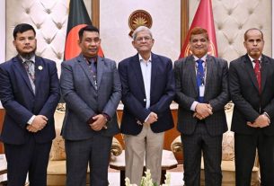 রাসায়নিক সার-কীটনাশকের যথেচ্ছ ব্যবহার রোধে সচেতন হওয়ার আহ্বান রাষ্ট্রপতির