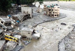 নেপাল-তিব্বত সীমান্তে ভয়াবহ দুর্যোগে মৃতের সংখ্যা বেড়ে ১ হাজার ৩৬৫