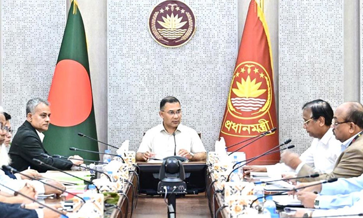 যানজট নিরসনে বৃত্তাকার সড়ক নির্মাণকাজের গতি বাড়ানোর নির্দেশ প্রধানমন্ত্রীর