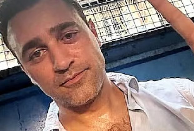 দেশত্যাগের নির্দেশের পর ইমরানকে শোকজ নোটিশ