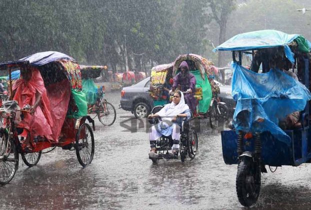 দেশজুড়ে বজ্রবৃষ্টির আভাস, কোথাও ভারি বর্ষণের শঙ্কা